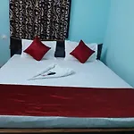 Goroomgo Gokul Anand Bhawan Puri