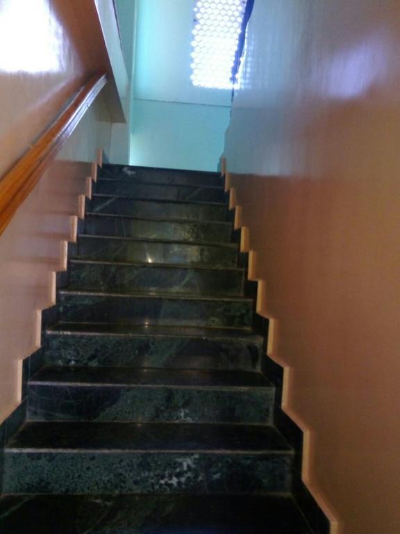 Goroomgo Gokul Anand Bhawan Homestay Puri